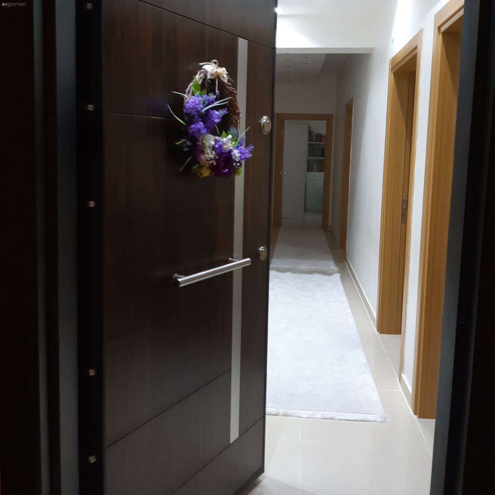 Ev dekorasyonum. Fikir ve önerileri beklerim.