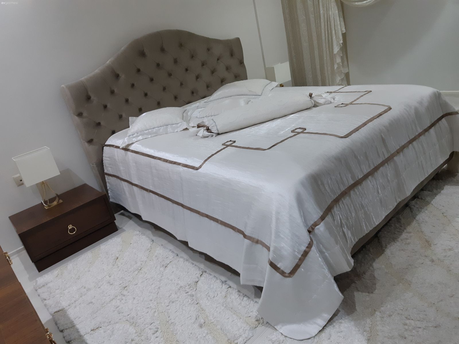 Ev dekorasyonum. Fikir ve önerileri beklerim.