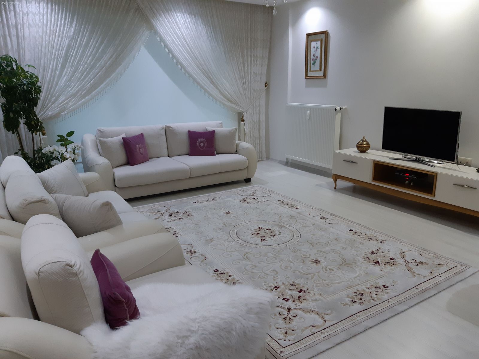 Ev dekorasyonum. Fikir ve önerileri beklerim.