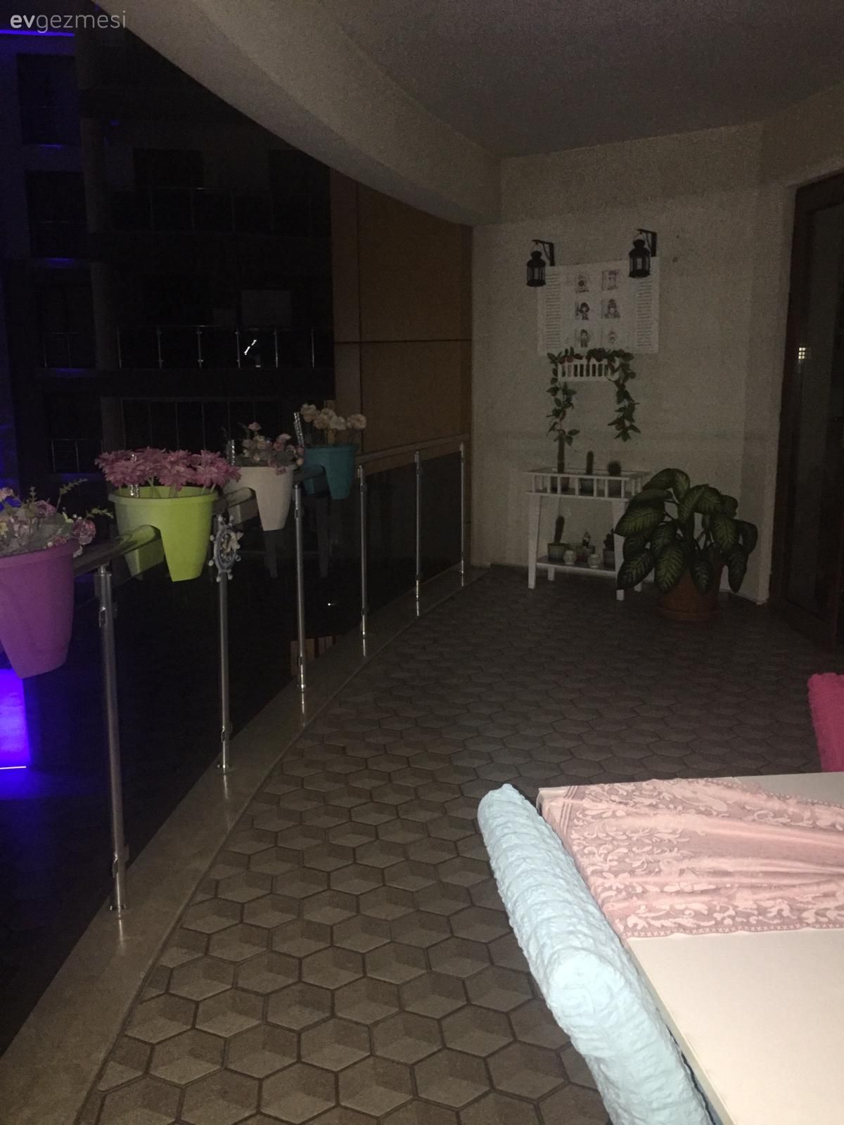 YAZ KEYFİ BALKONUMDAN BİRKAÇ KARE RESİMLER