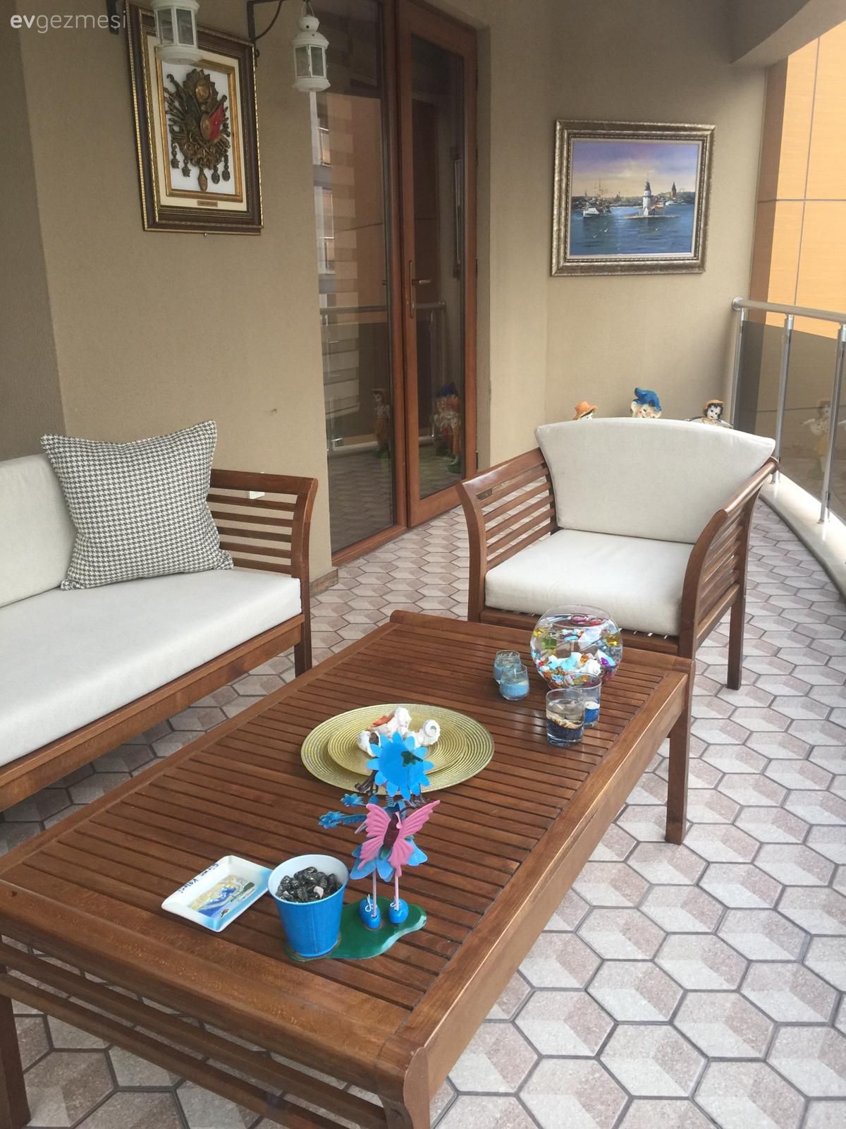 YAZ KEYFİ BALKONUMDAN BİRKAÇ KARE RESİMLER