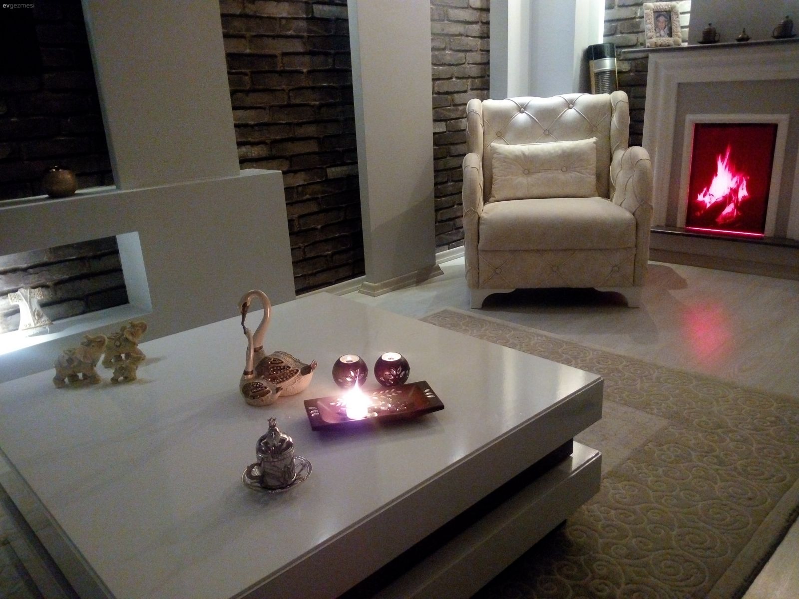 Kendi tasarladığım salonum