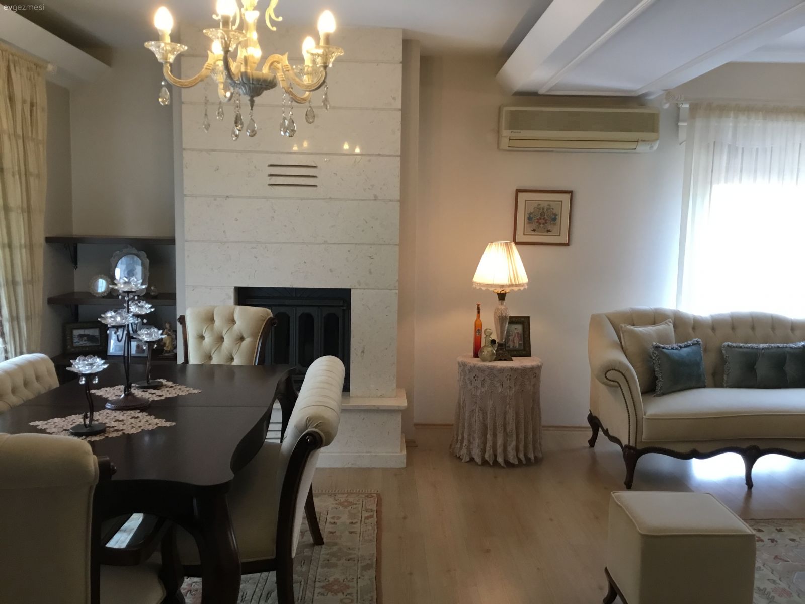 Salonumun son hali..Her an birşeyler eklenebilir ya da çıkarılabilir☺️