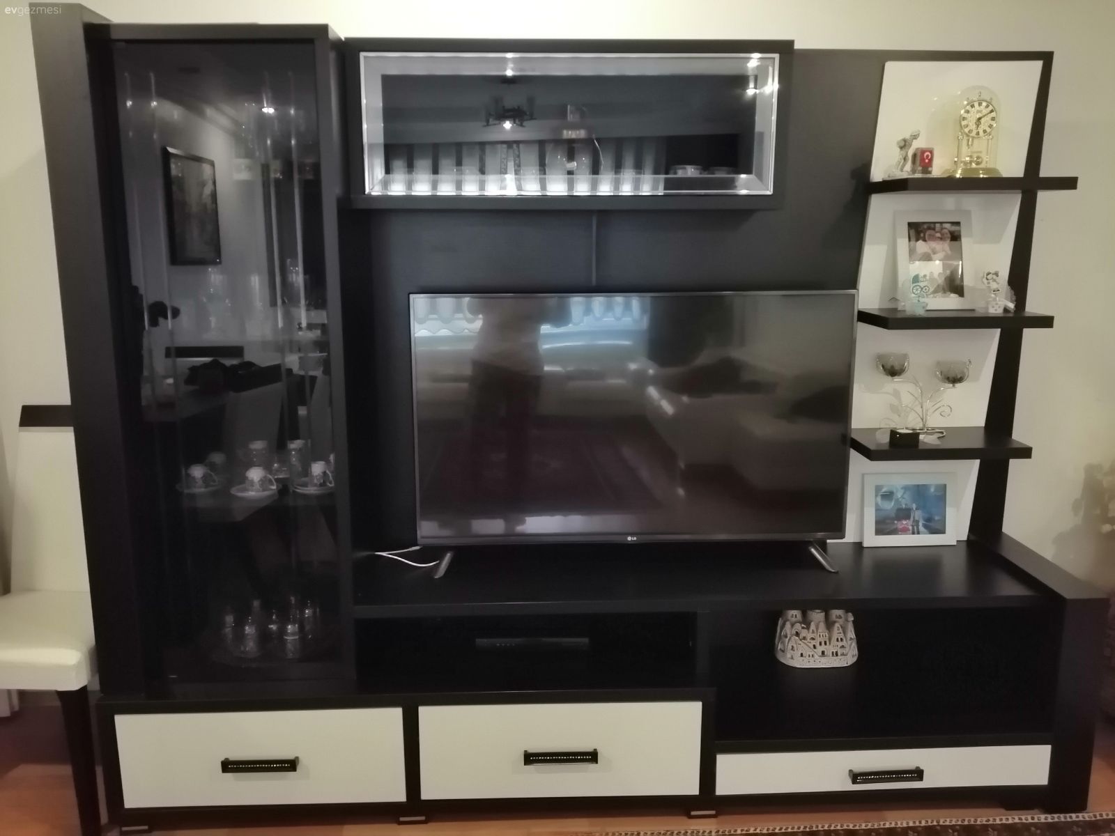 Salonumuz dekorasyonu