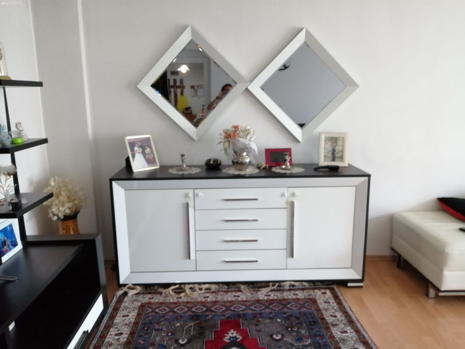 Salonumuz dekorasyonu