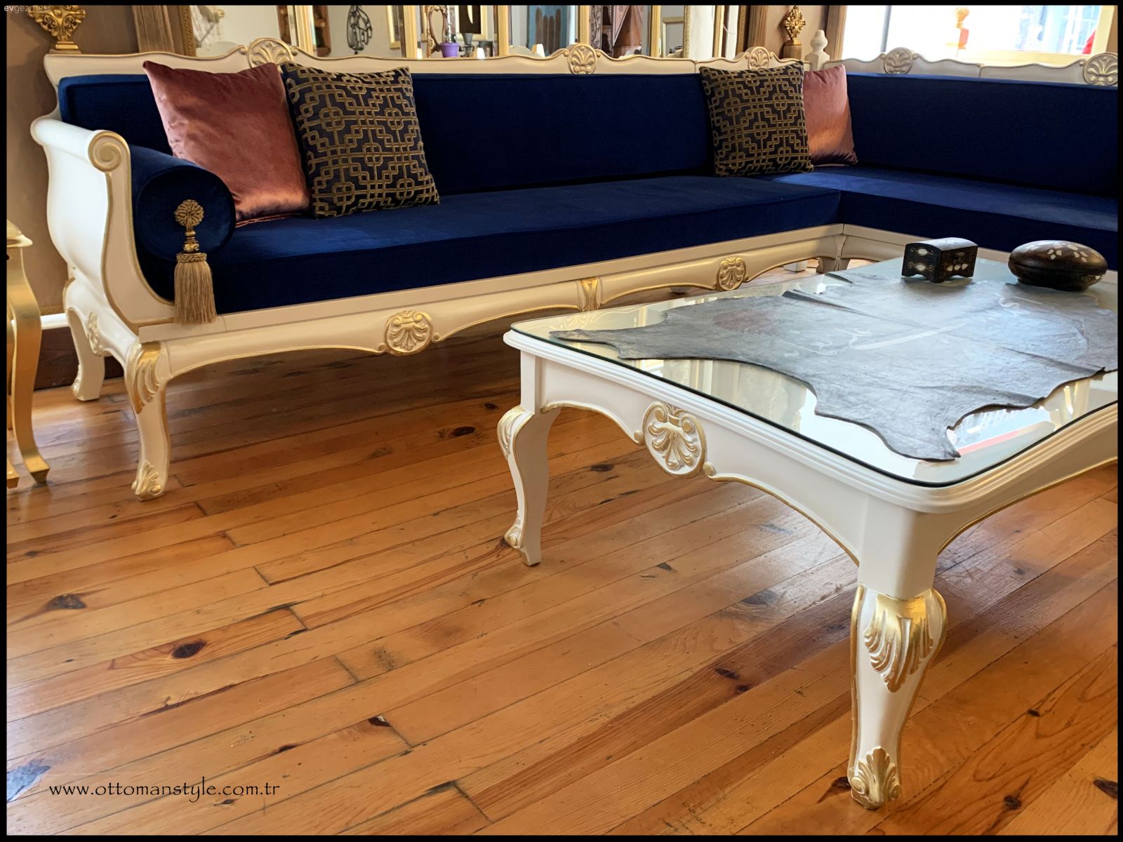 Modern Şark Köşesi