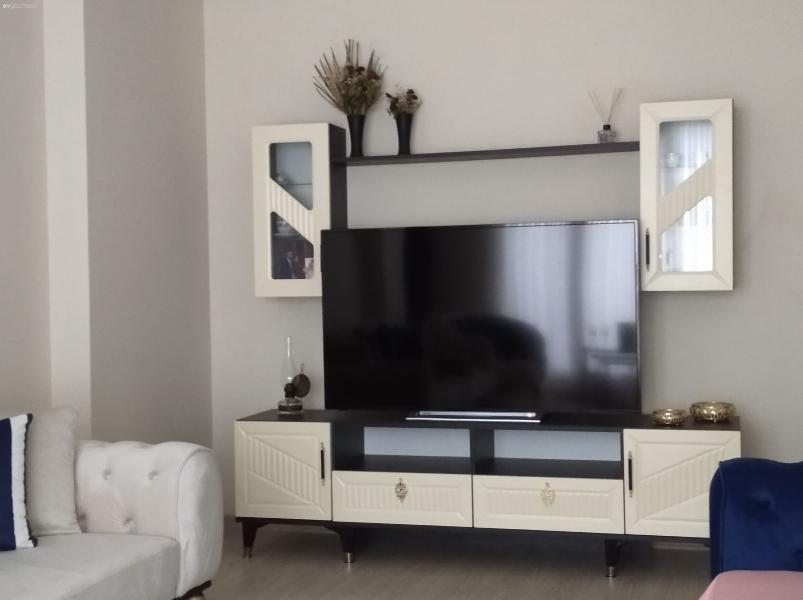 Salonumdan Kareler...