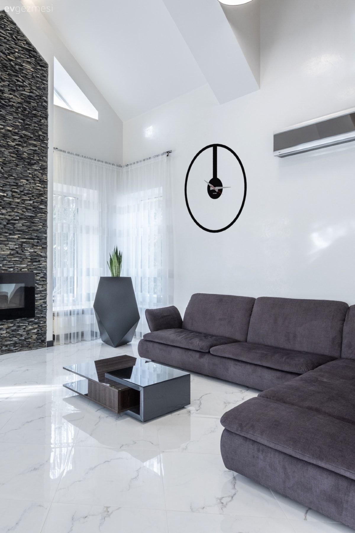 Minimalist Duvar Saatleri