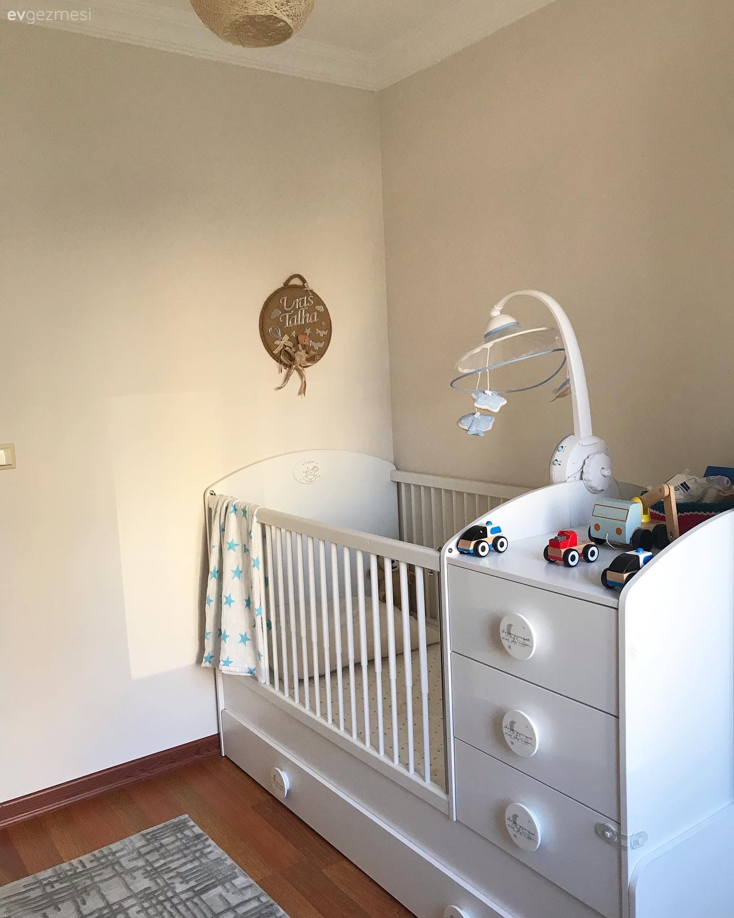 İki çocuk odası, iki erkek çocuk :)