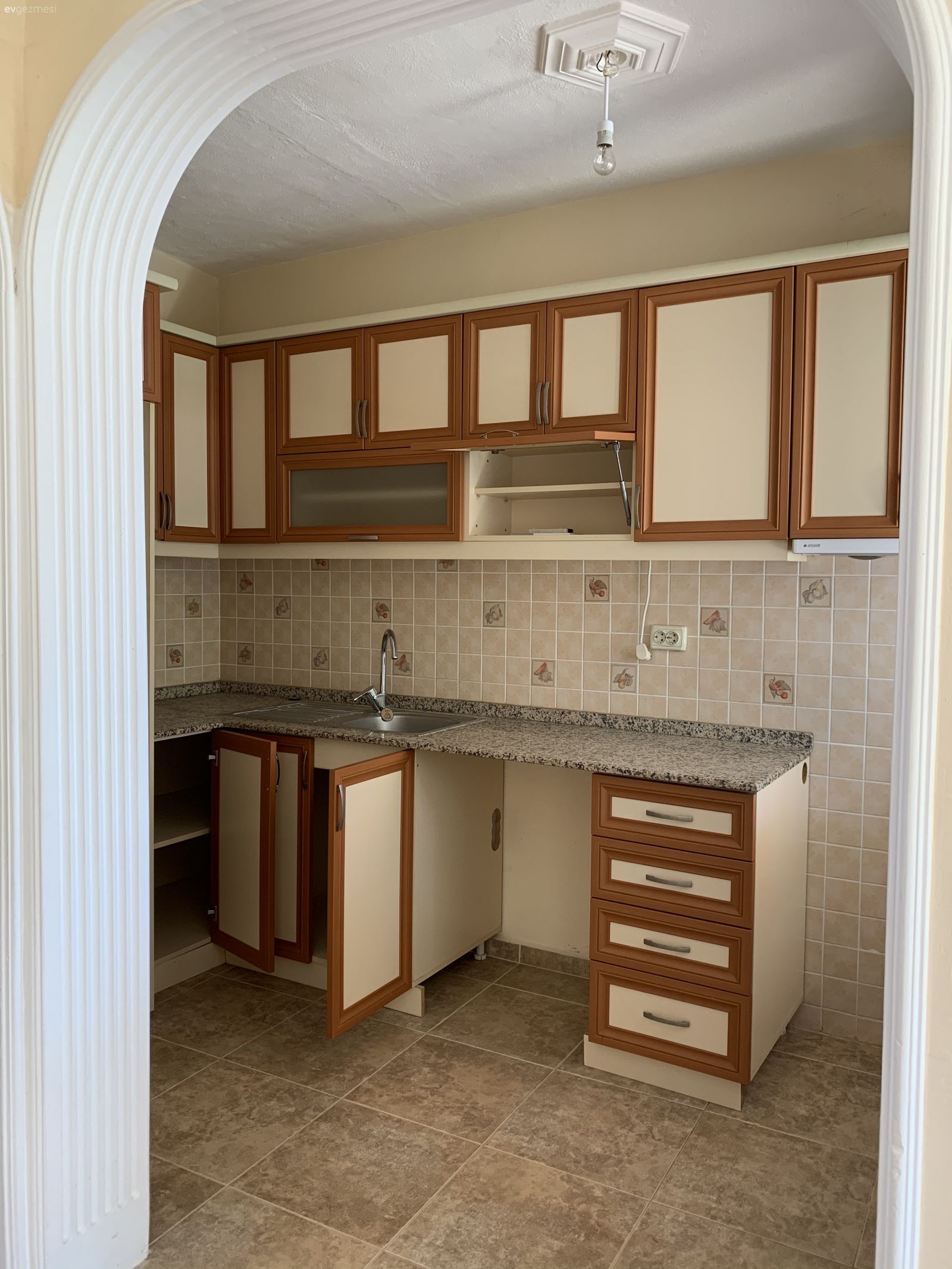 Mutfak dolaplarını yeniledim !