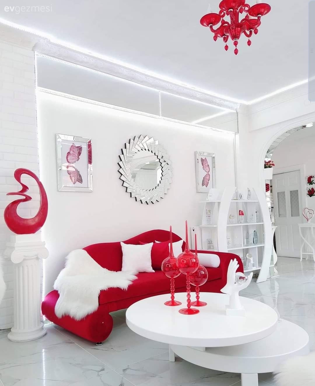 Kendi dekore ettiğim salonum...