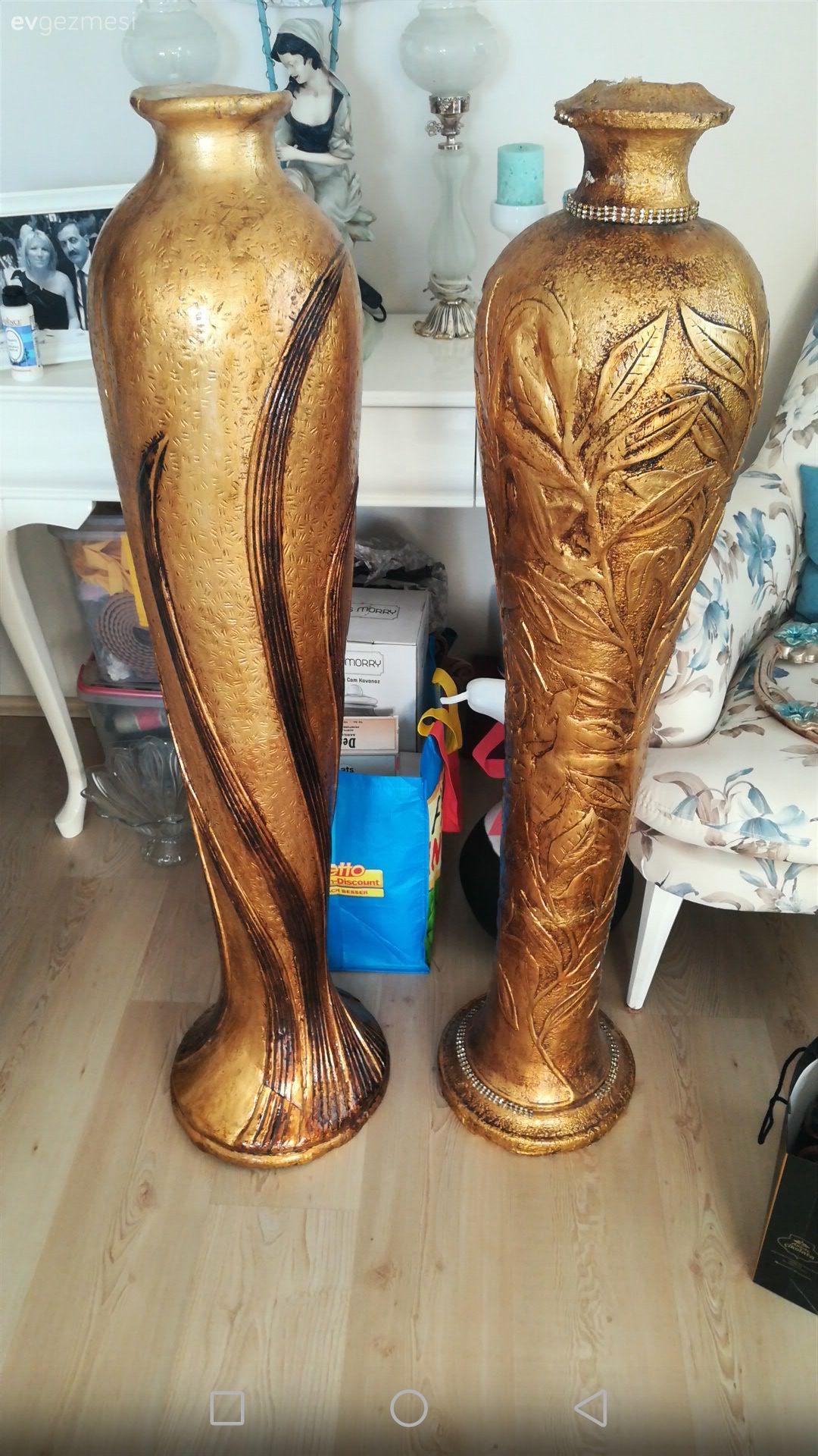 Eskileri atmıyoruz yeniden hayat veriyoruz.