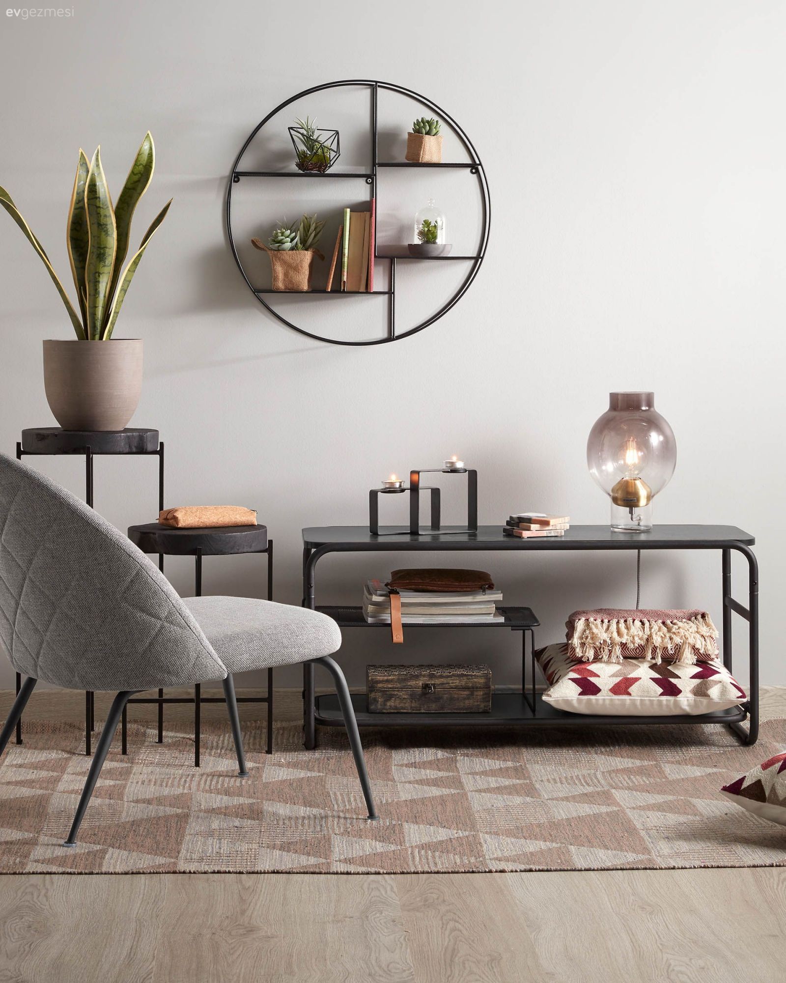 Modern Evler İçin Metal Duvar Dekoru İçin 15 Güzel Fikir