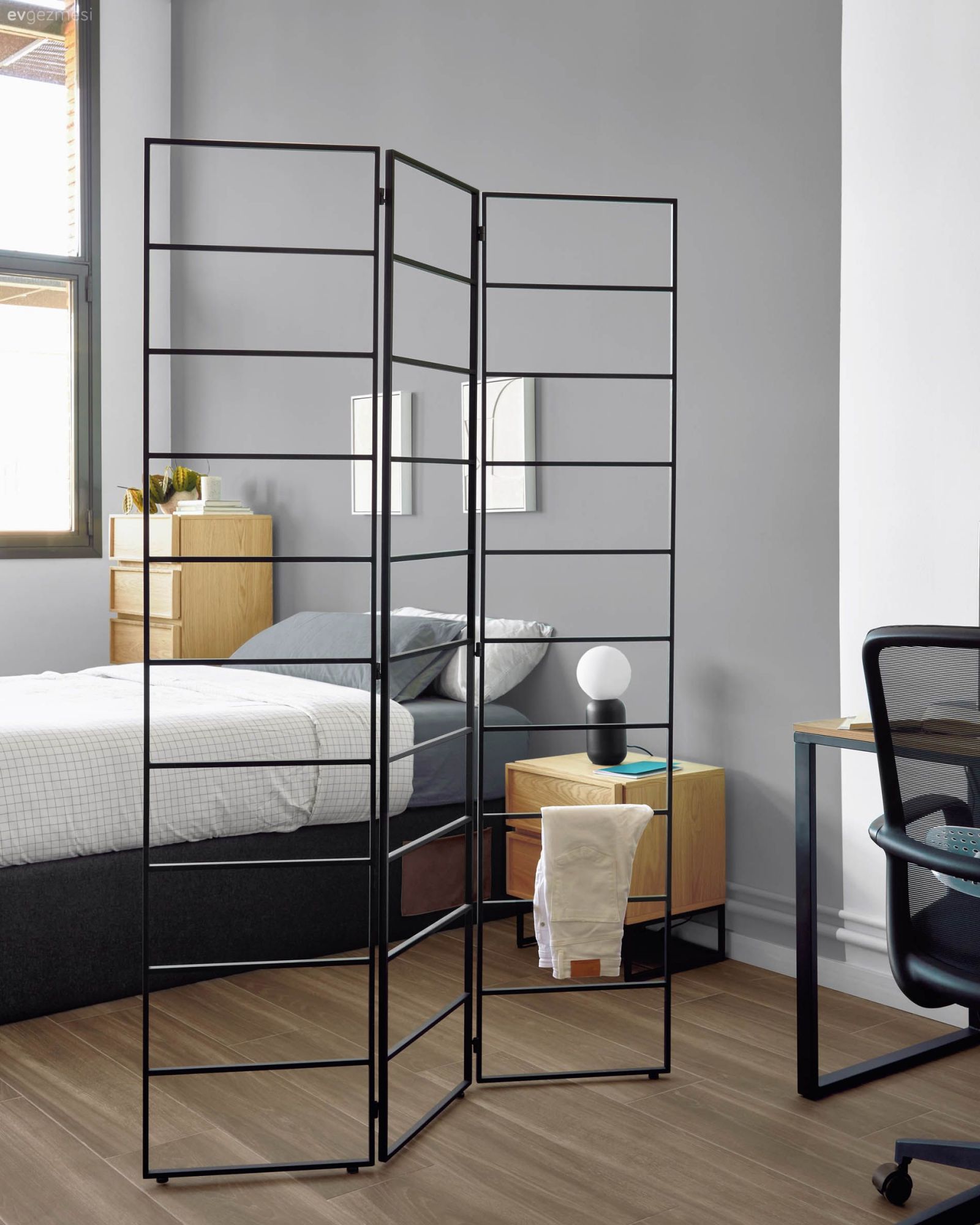 Modern Evler İçin Metal Duvar Dekoru İçin 15 Güzel Fikir