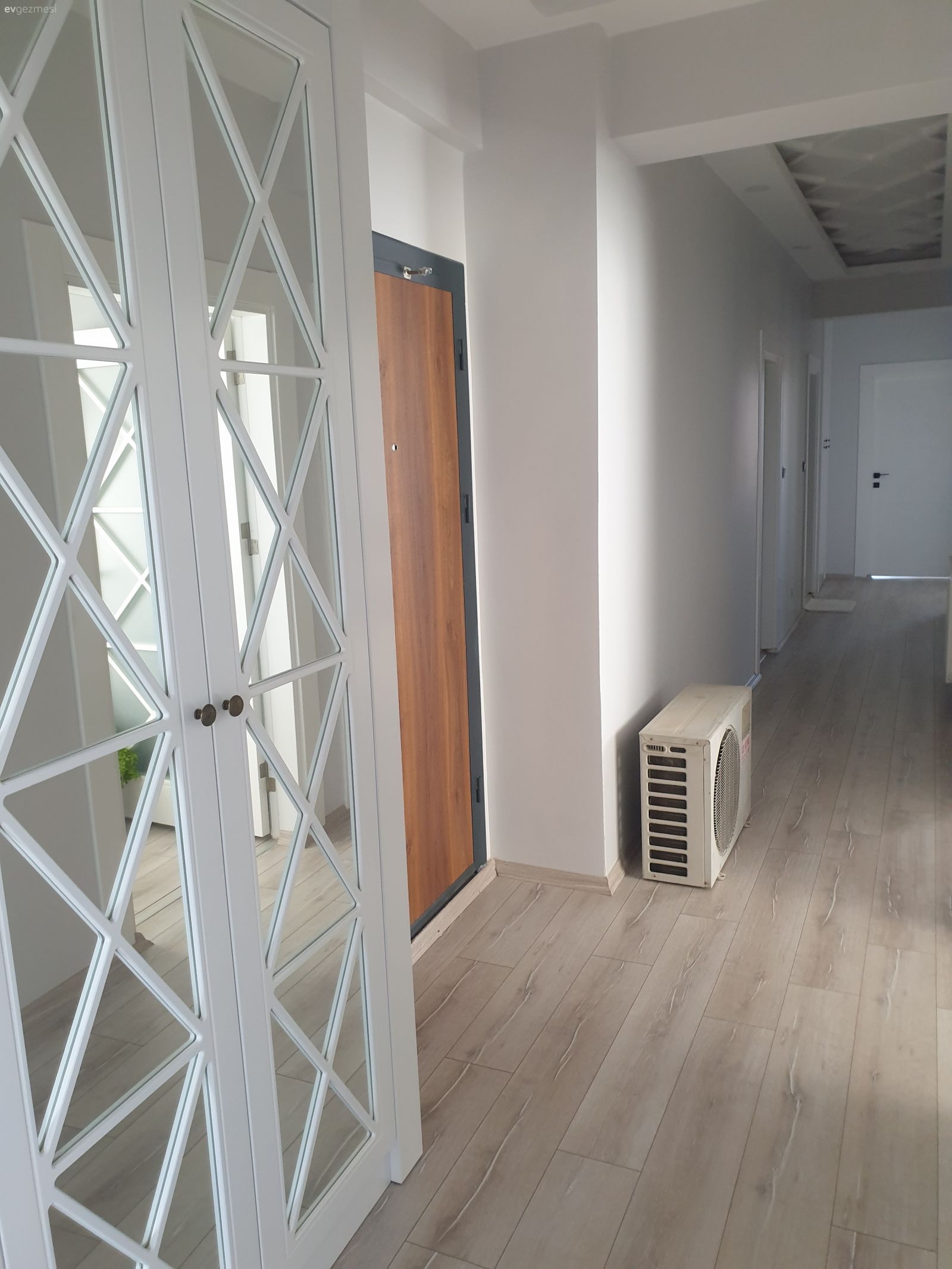 Koridorum için yardımlarınızı bekliyorum ????