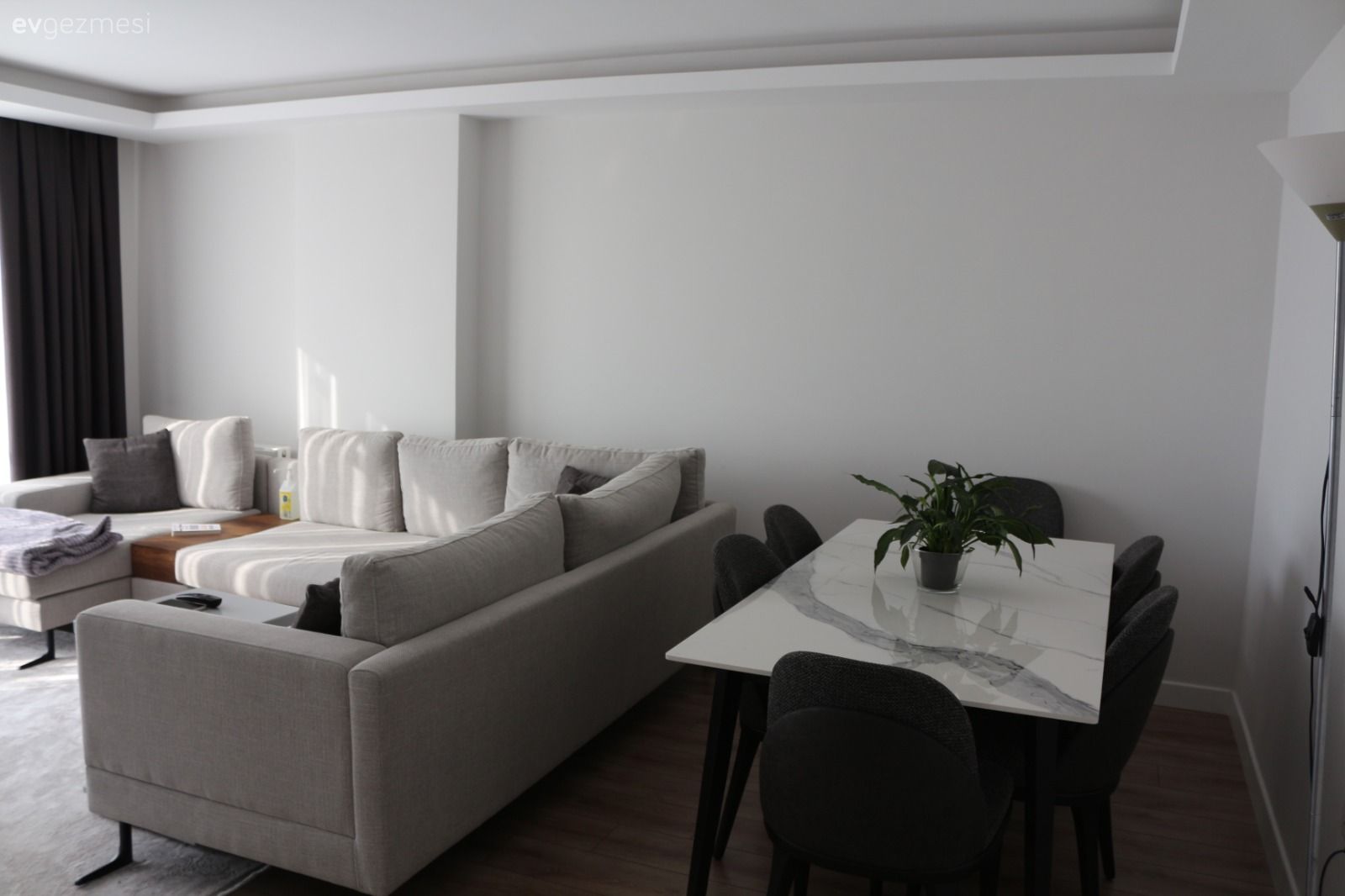 Oturma Odamız ile ilgili dekorasyon önerlerinizi bekliyoruz.