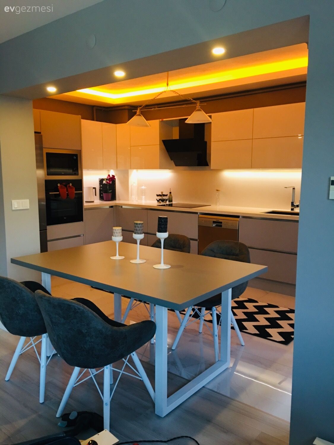 Yeni yaptirdigim mutfagimdan kareler