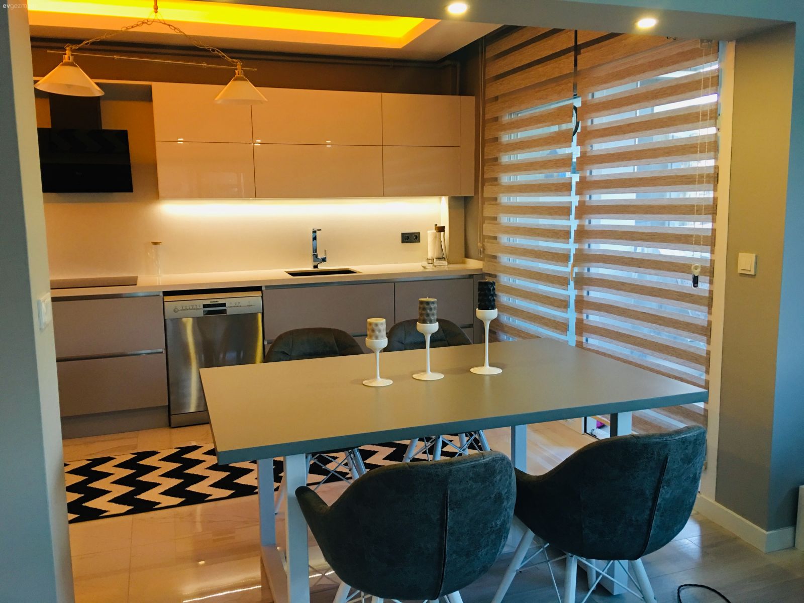 Yeni yaptirdigim mutfagimdan kareler